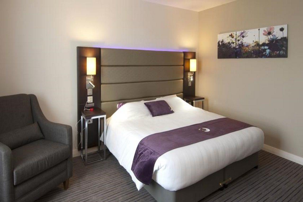 Premier Inn London Greenford Eksteriør billede