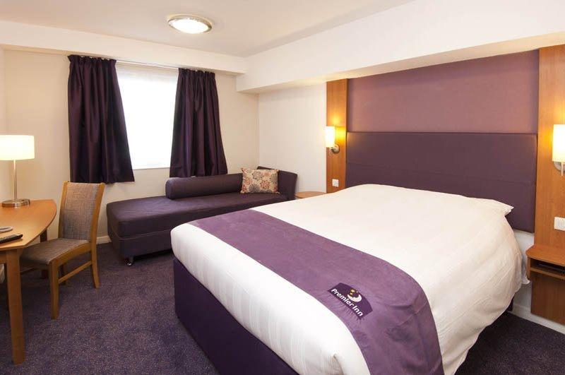 Premier Inn London Greenford Eksteriør billede